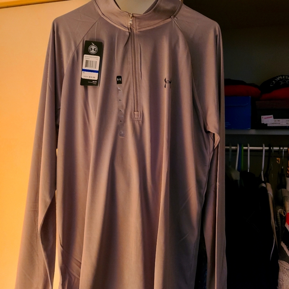 Under Armor long  sleeve gray shirt for men 2xl.